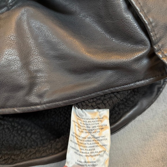 Levis Faux Leather Sherpa Lined Trucker Jacket Black Mens Medium LM1CU993 NEW - Picture 6 of 10